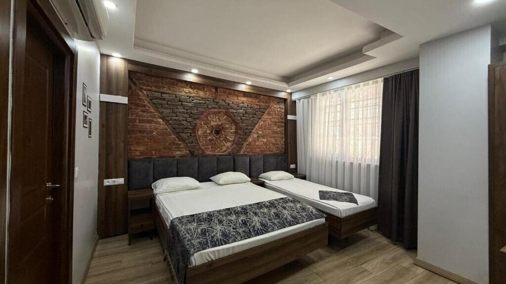 Вид Han Suite Hotel 3*