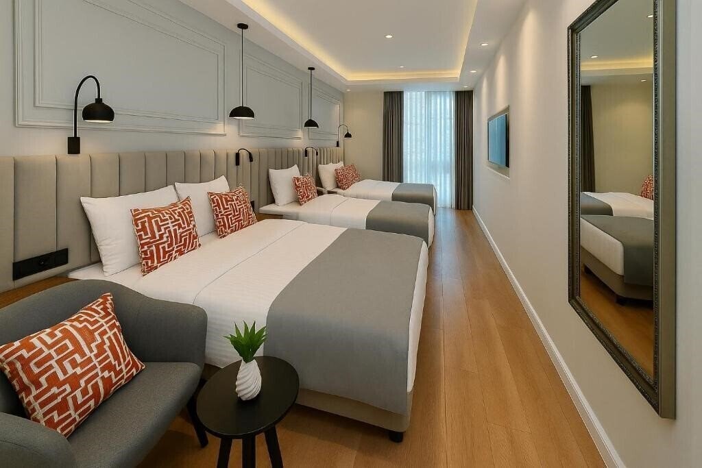 Фото Center Port Hotel Karakoy 3*