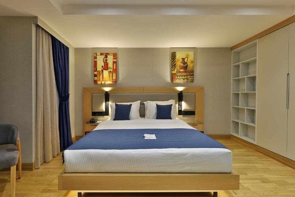 Отель Pera Star Hotel 4*