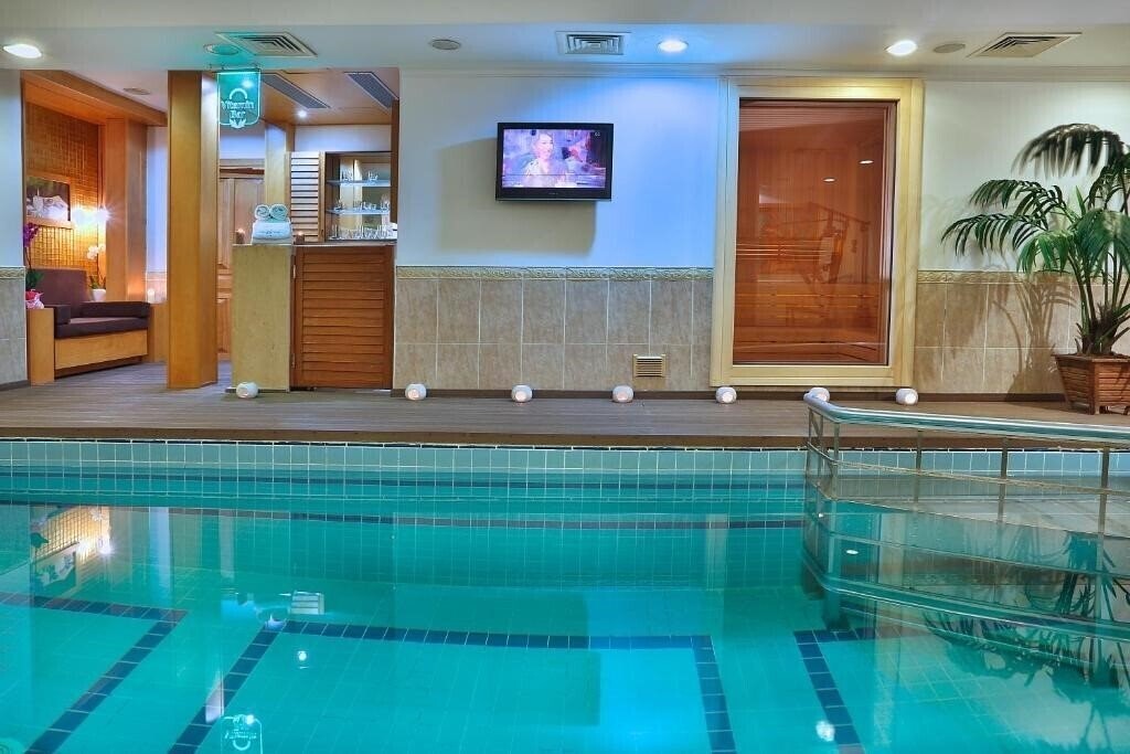 Панорама Grand Hilarium 4*