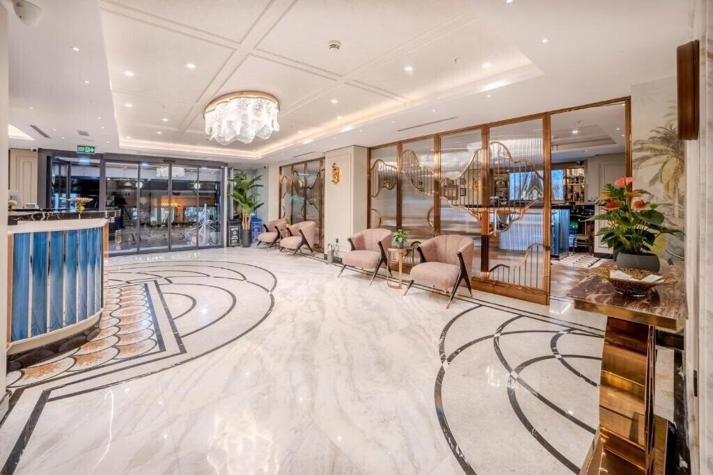 Апартаменты Grand Hilarium 4*