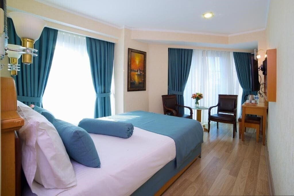 Панорама Zagreb Hotel 4*