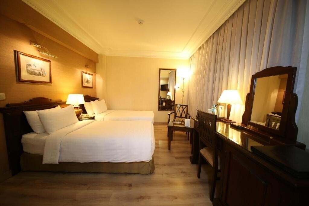 Панорама Cartoon Hotel 4*