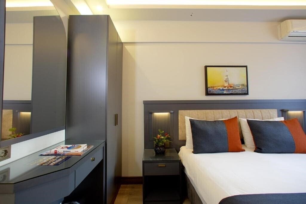 Вид Eyfel Hotel 3*