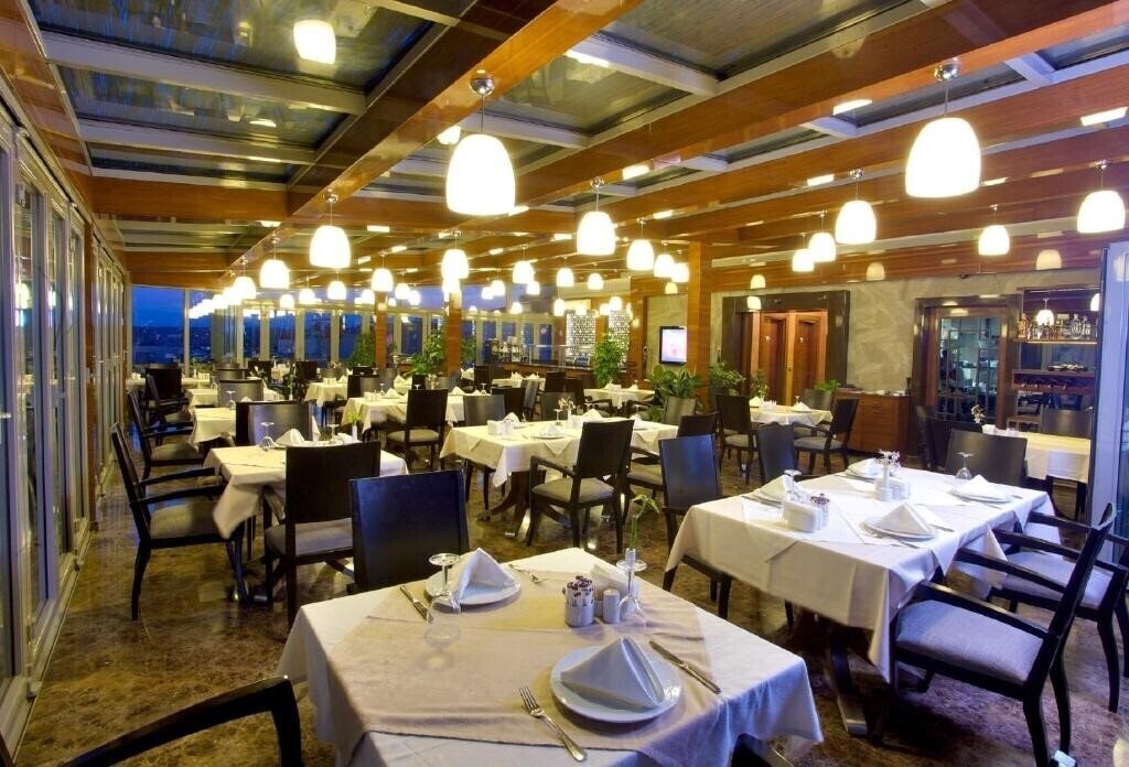 Фотография Monaco Hotel 3*