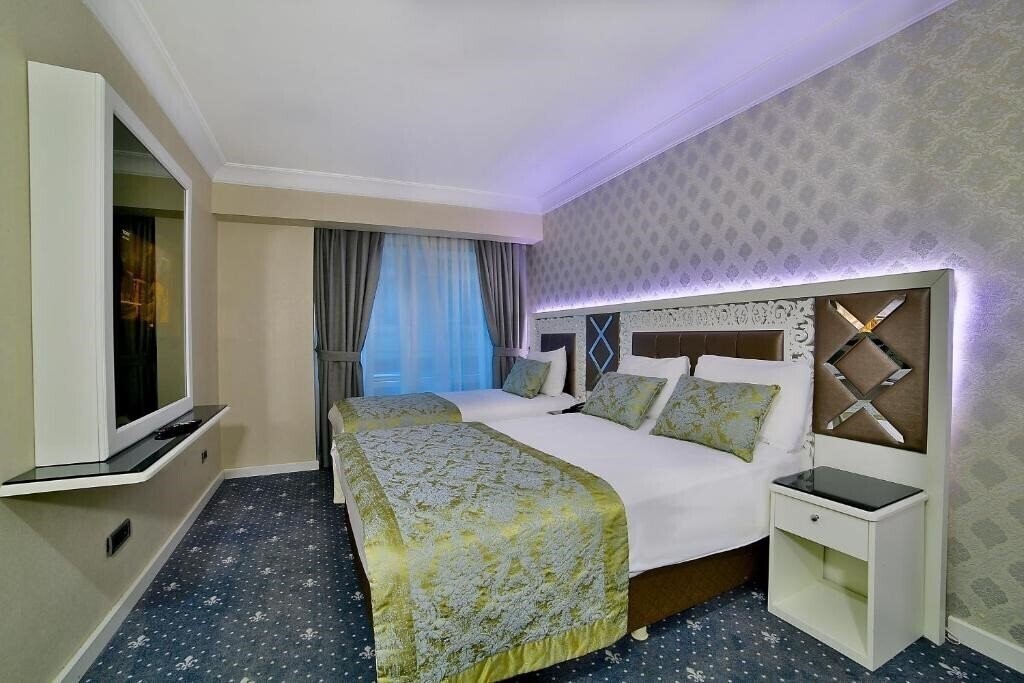 Вид Monaco Hotel 3*