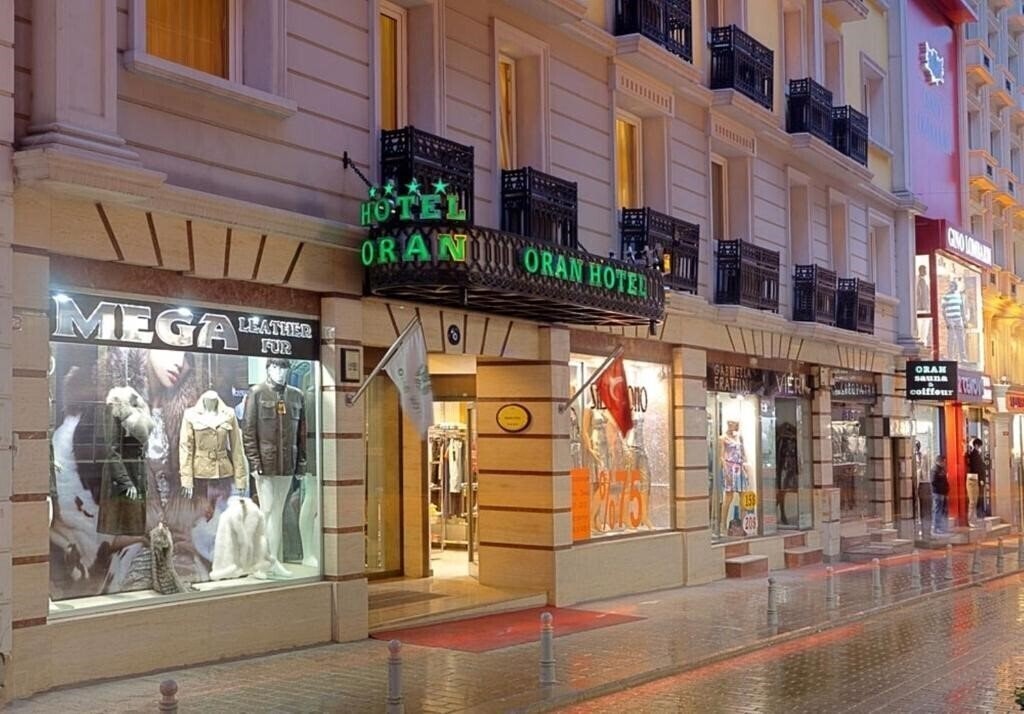 Вид Oran Hotel 4*