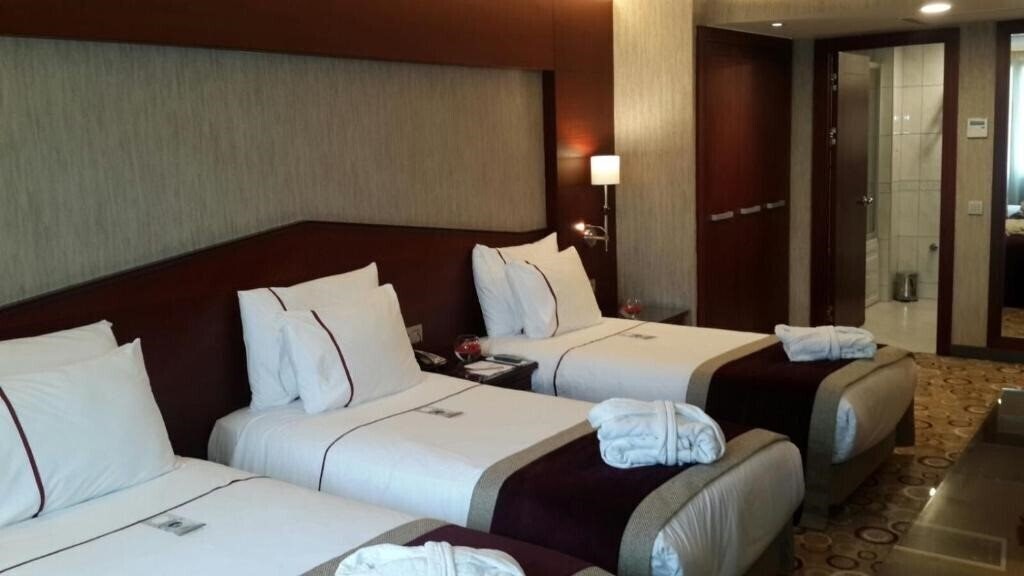 Панорама Taksim Gonen 4*