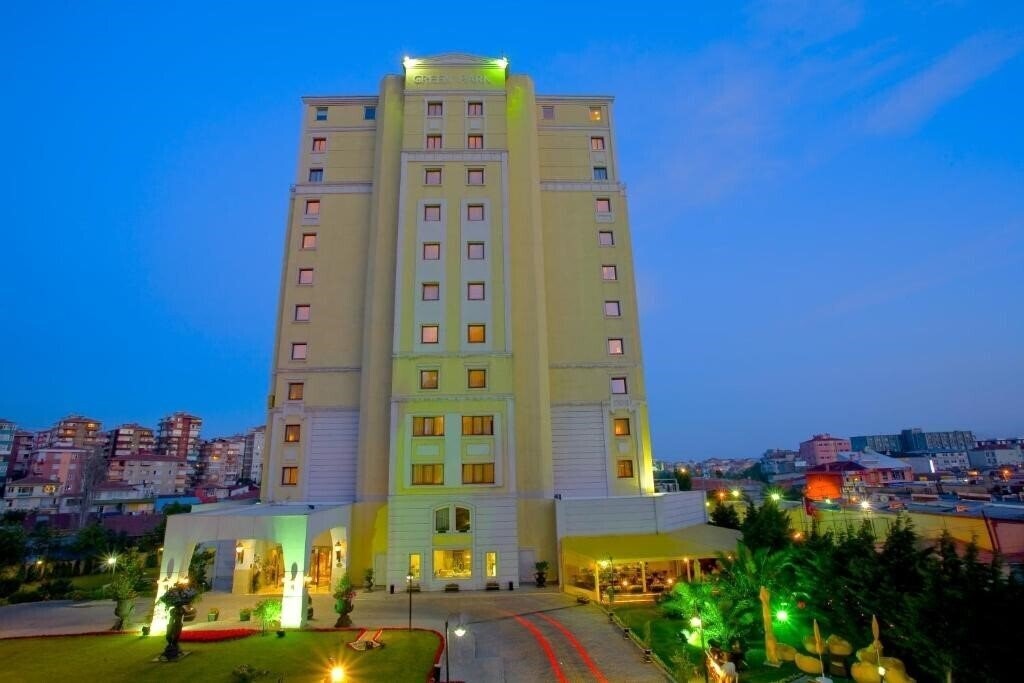 Панорама The Green Park Hotel Bostanci 5*