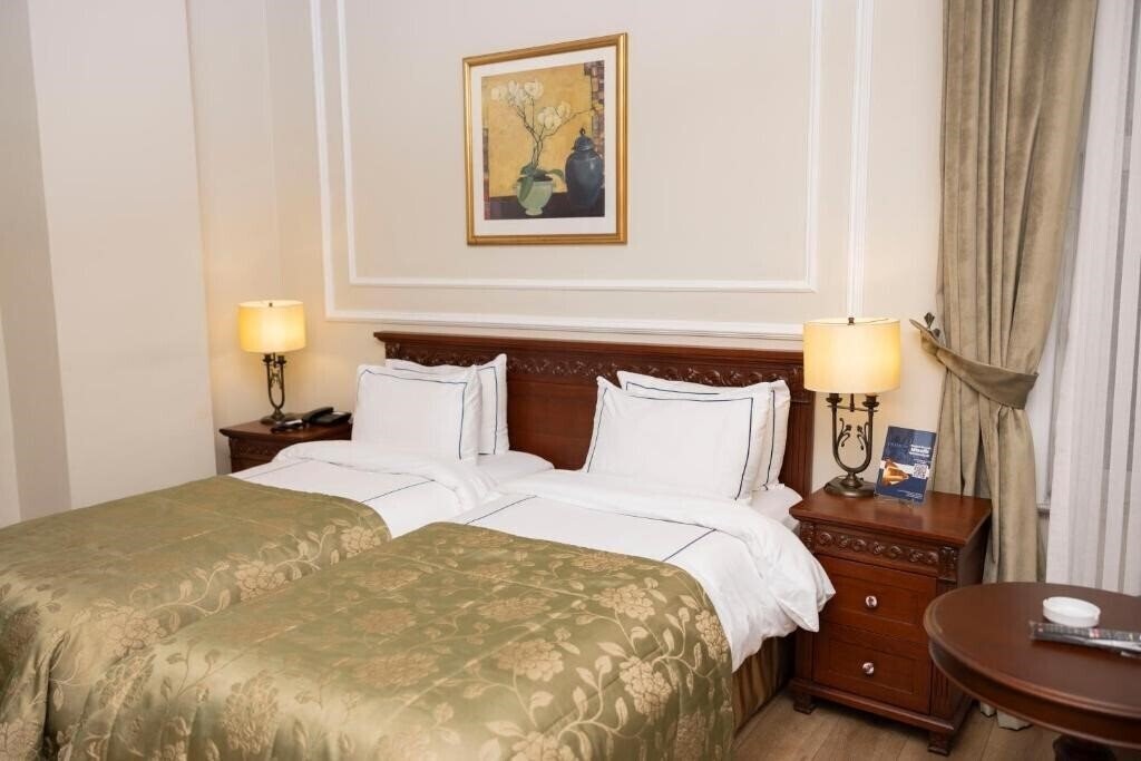 Вид Anemon Galata Hotel 4*