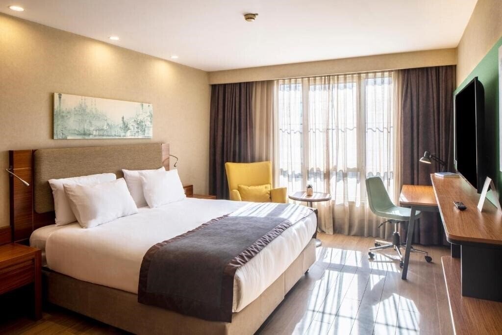 Готель Holiday Inn Istanbul Sisli (ex. Holiday Inn Sisli, Holiday Inn Istanbul Sisli by IHG) 5*