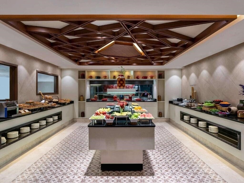 Фото Movenpick Hotel Istanbul Golden Horn (ex. Movenpick Hotel Golden Horn) 5*