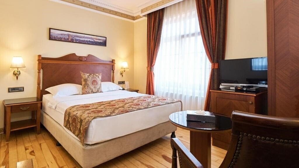 Панорама Best Western Empire Palace (ex. Best Western Empire Palace Hotel & SPA, BW Empire Palace Hotel) 4*