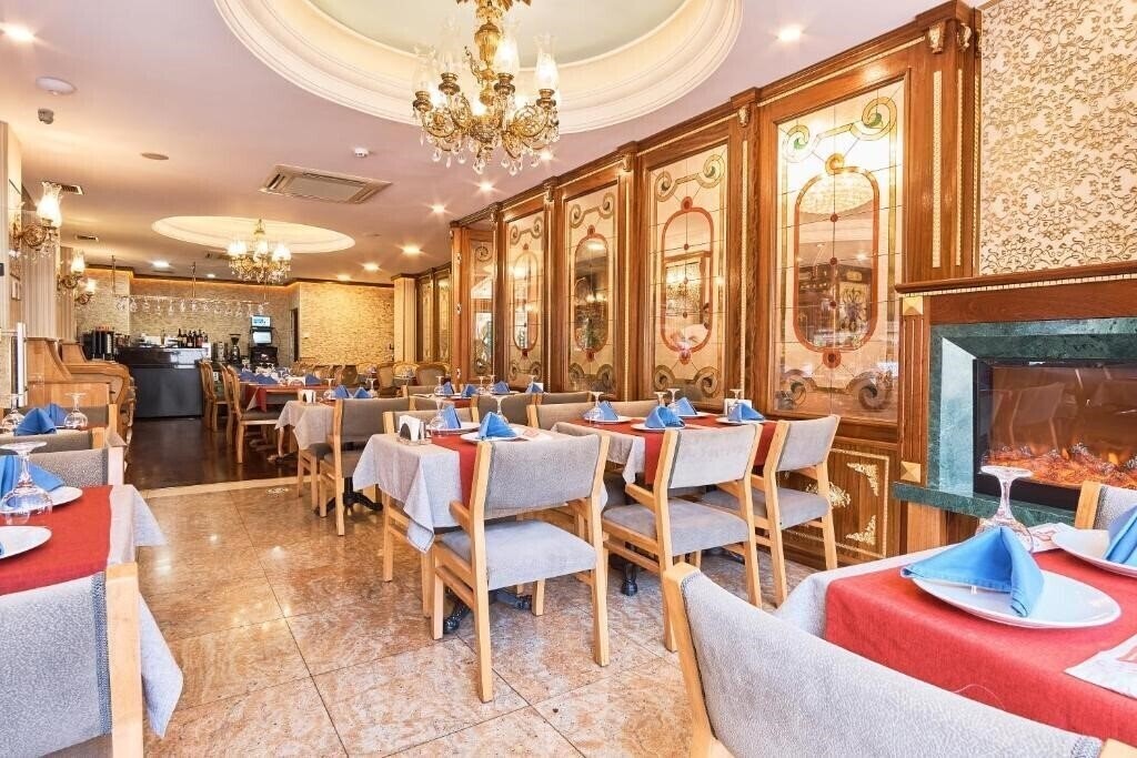 Фотографія Best Western Empire Palace (ex. Best Western Empire Palace Hotel & SPA, BW Empire Palace Hotel) 4*