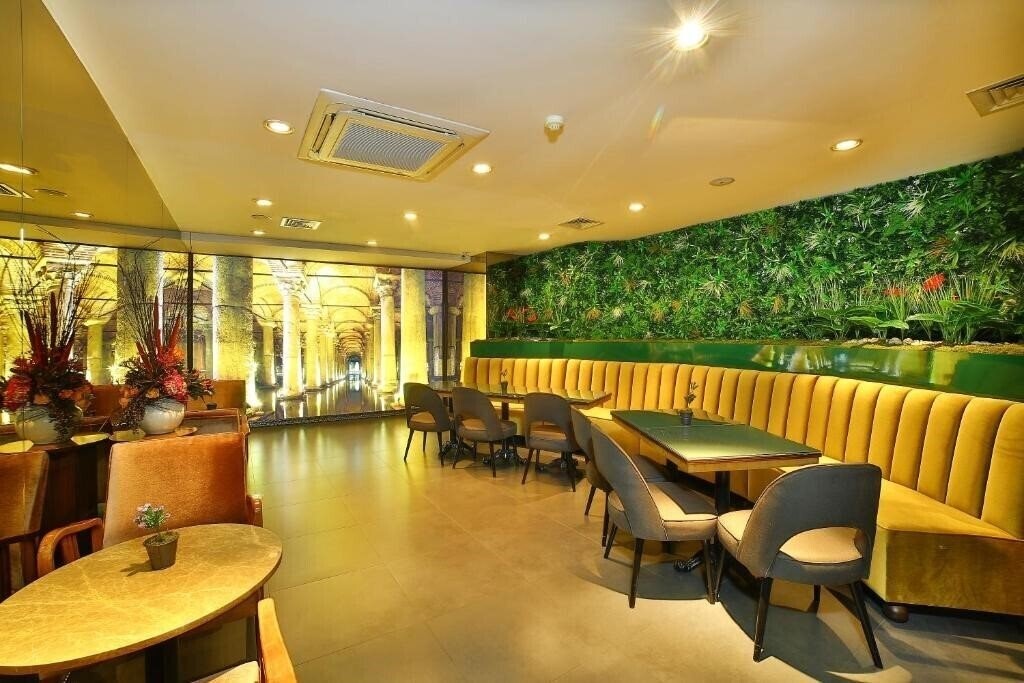 Панорама All Seasons 4*