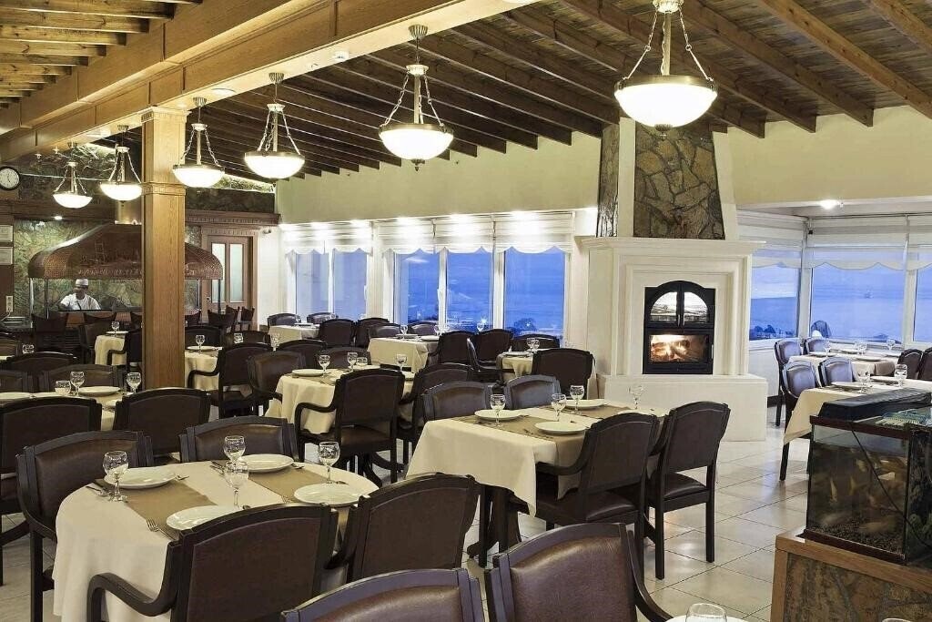 Апартаменти Baron Hotel 4*