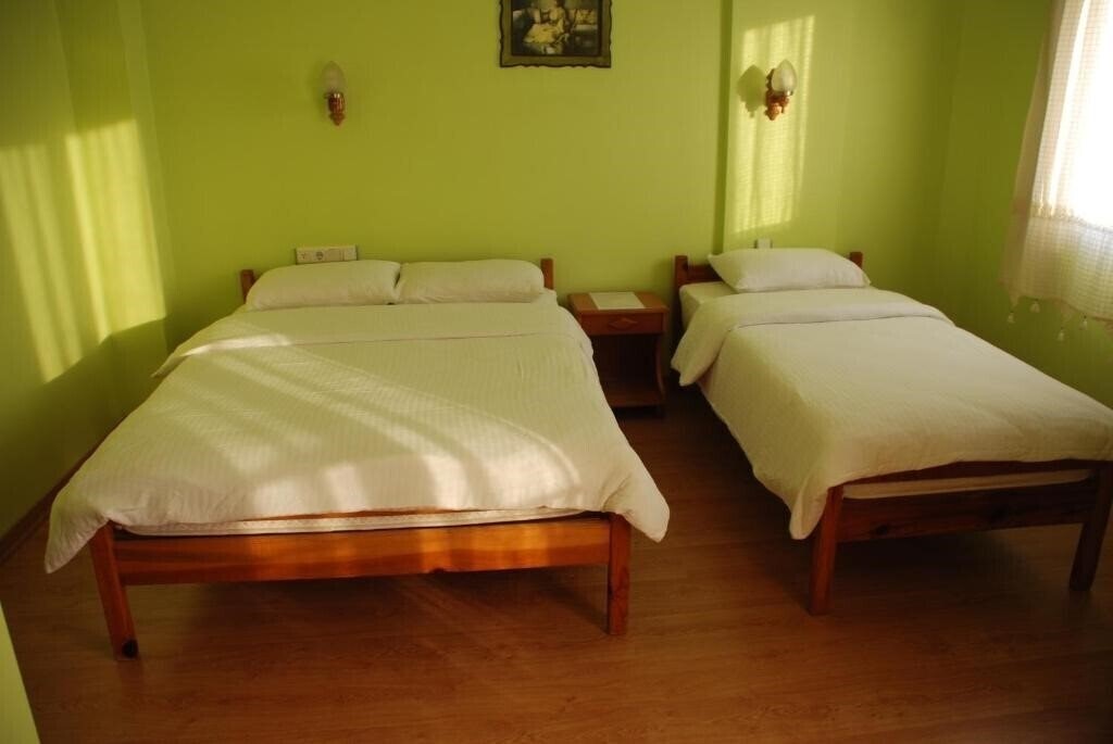 Вид Nazar Hotel 3*