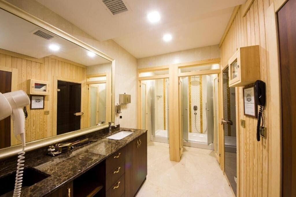 Зображення Aprilis Hotel 4*
