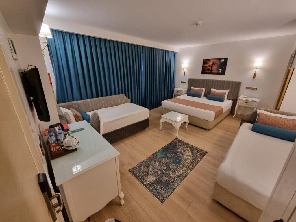 Апартаменты Taximtown Hotel 4*