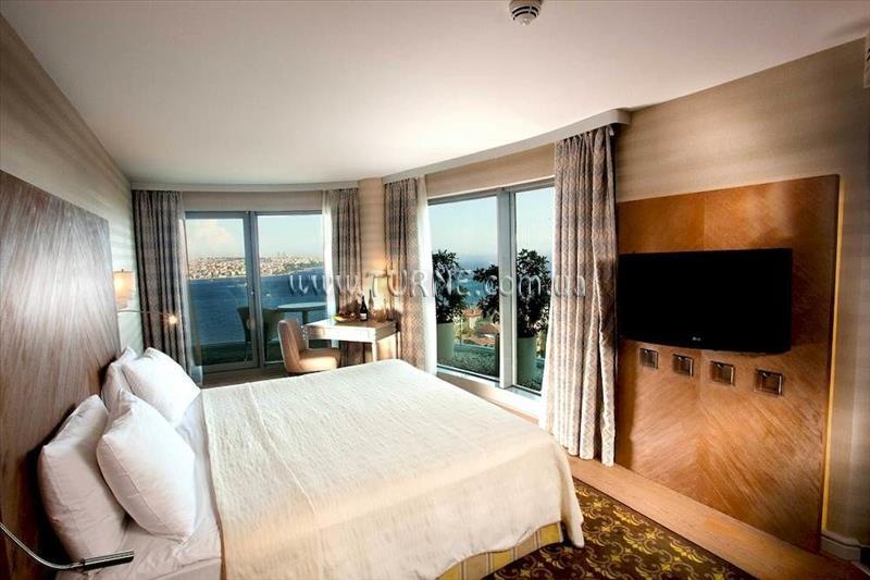 Территория Opera 4*