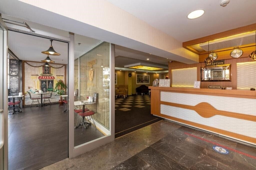 Территория Regno Hotel (ex. Regno) 3*