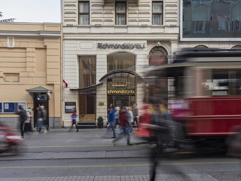 Richmond istanbul. Ричмонд Стамбул. Richmond Hotel Istanbul.