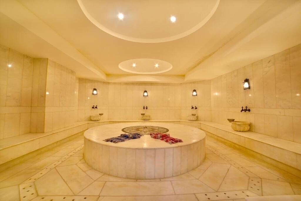 Территория Lady Diana Hotel 4*