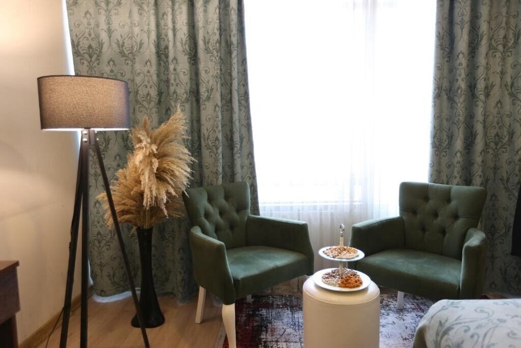 Территория Cebeci Grand Hotel 4*