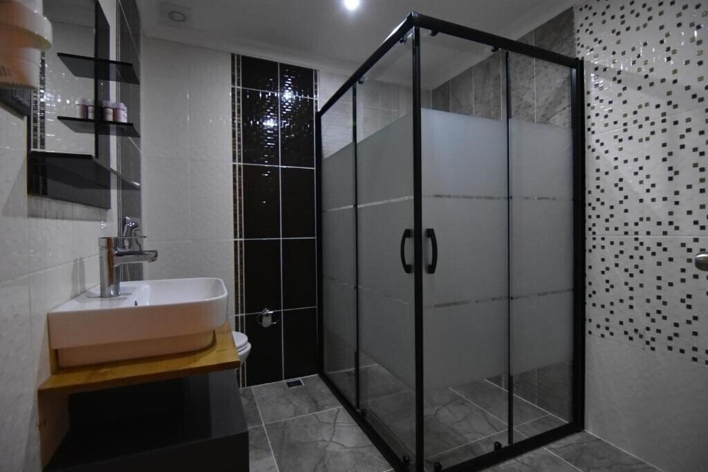 Панорама Sandal Hotel 3*