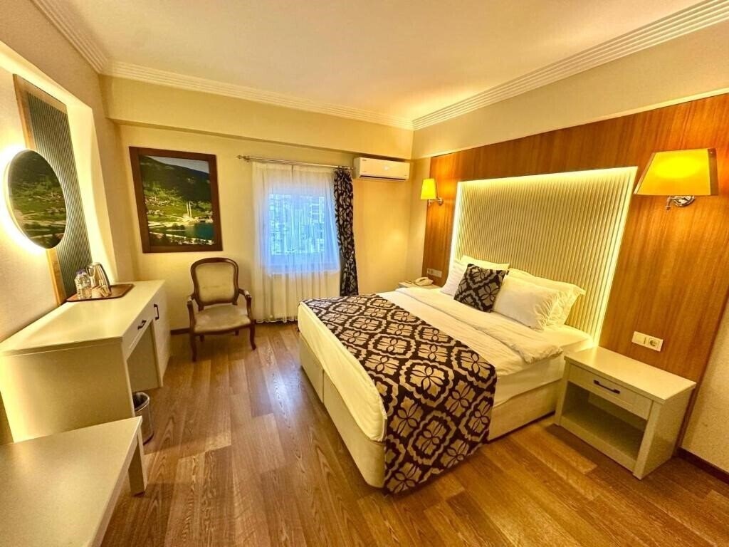 Фото Saylamlar Hotel 4*