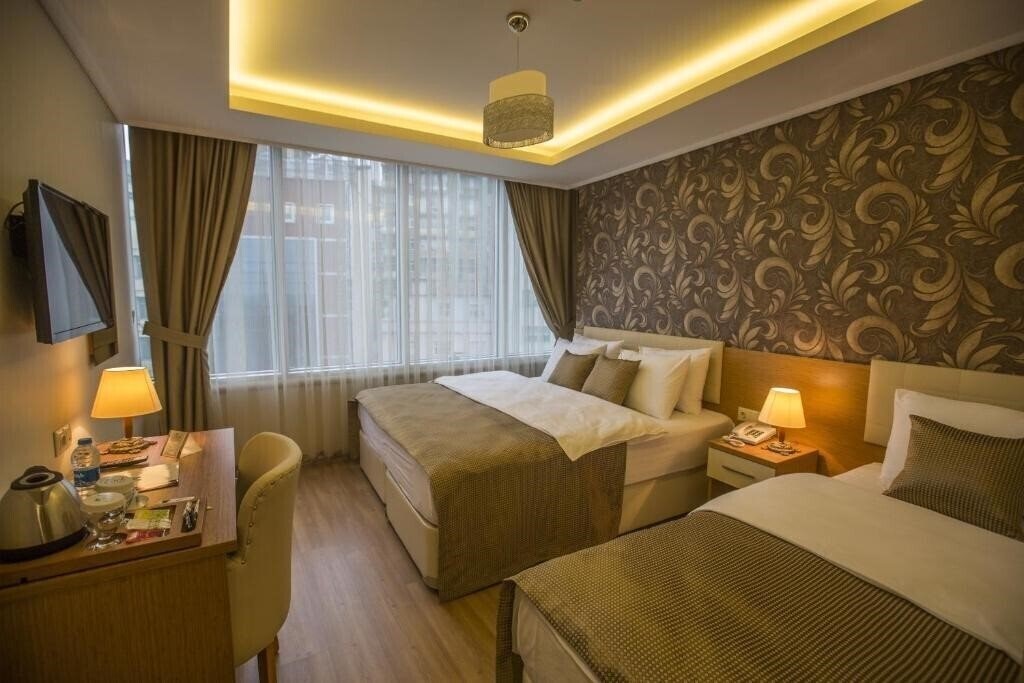 Фото Park Square Hotel 3*