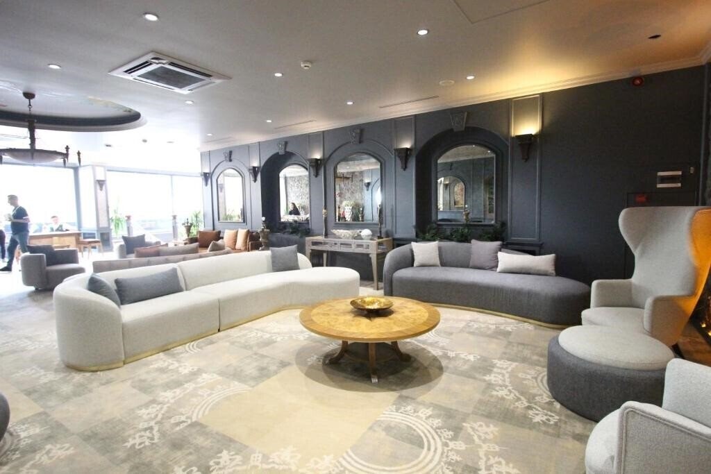 Апартаменти Funda Hotel 4*