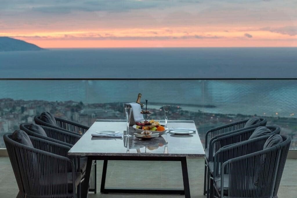 Вид Radisson Blu Hotel Trabzon 5*