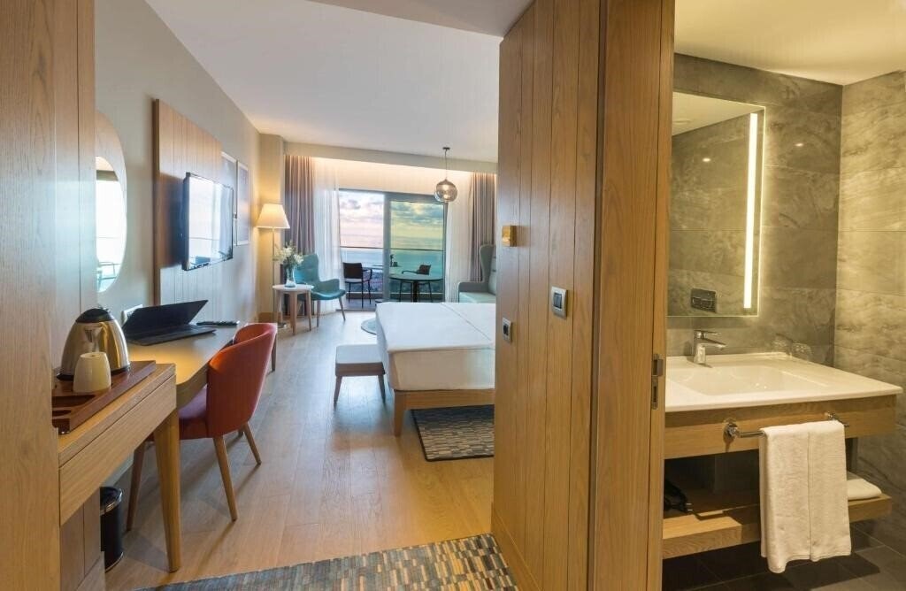 Панорама Radisson Blu Hotel Trabzon 5*