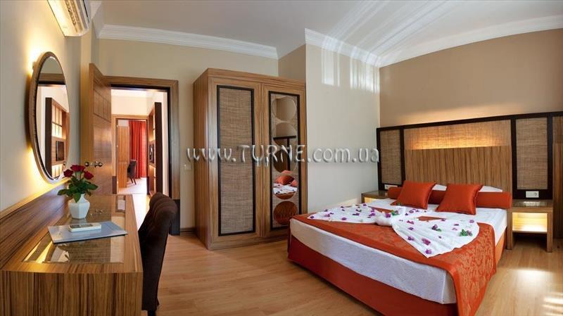 Апартаменти 1-2-Fly Fun Club Dem (ex. Club Dem Spa & Resort Hotel ) HV-1