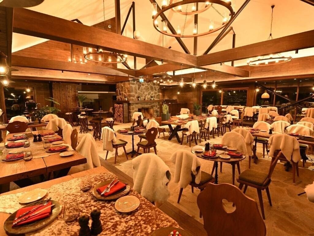 Вид Swissotel Uludag Bursa 5*