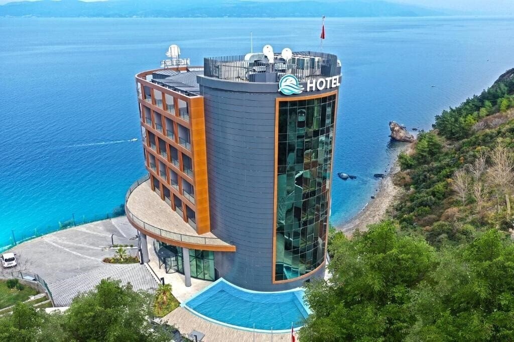 Вид Blue Mudanya Hotel 4*