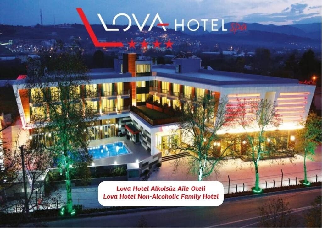 Готель Yalova Lova Hotel & SPA Yalova 4*