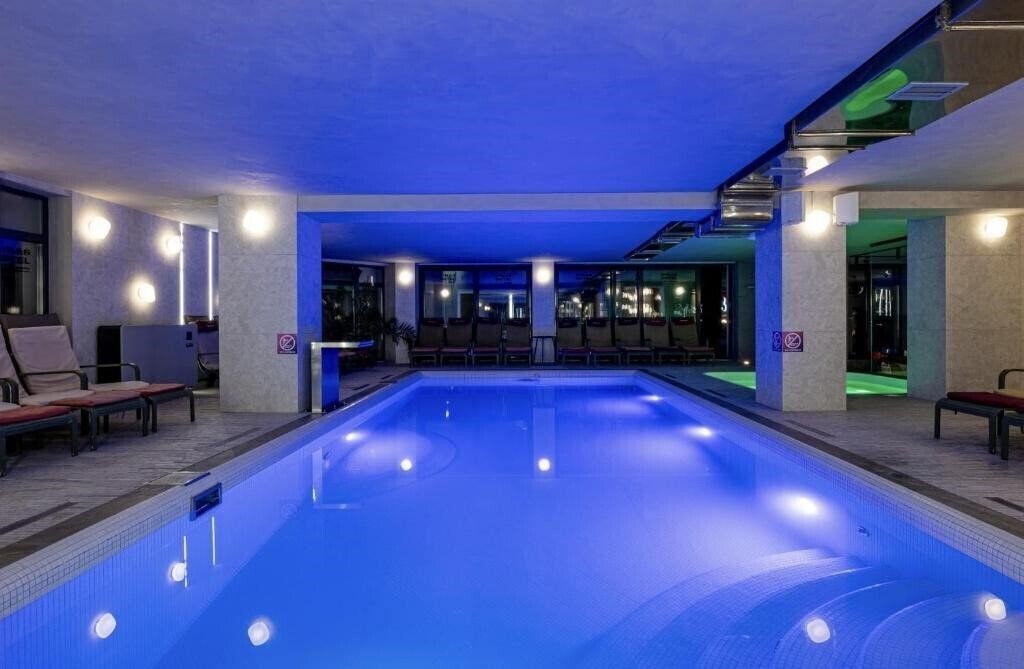 Картинка Ribas Karpaty 4*