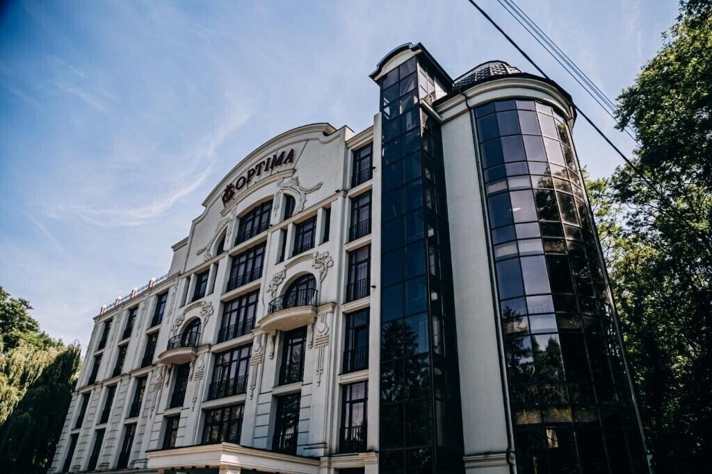 Картинка Optima Collection Чернівці 4*