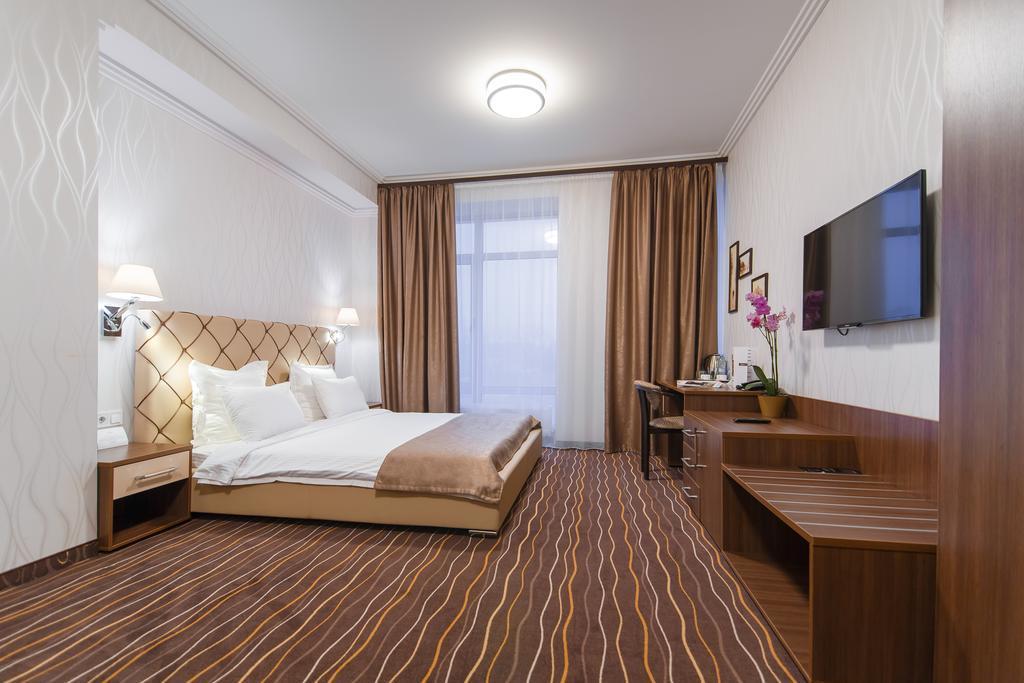 Панорама Premier Hotel Abri 4*