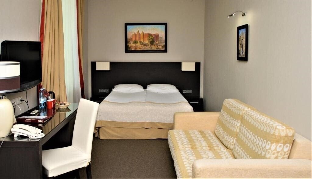 Територія Reikartz Харьков 3*