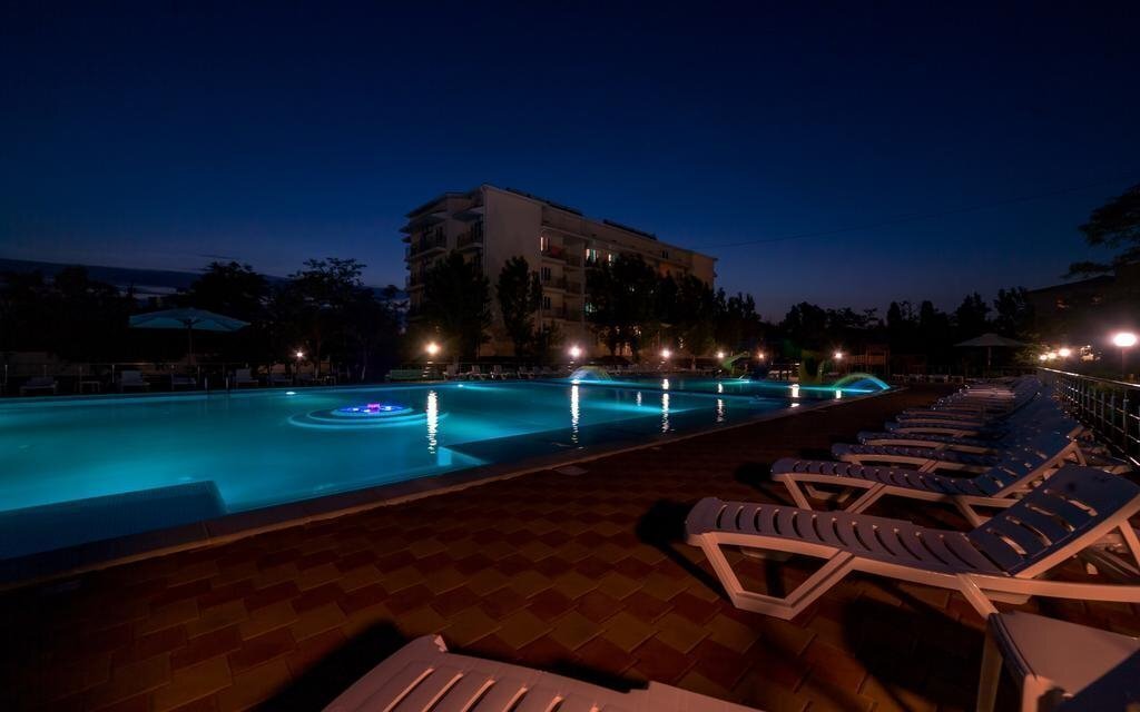 Панорама Николаев 4*