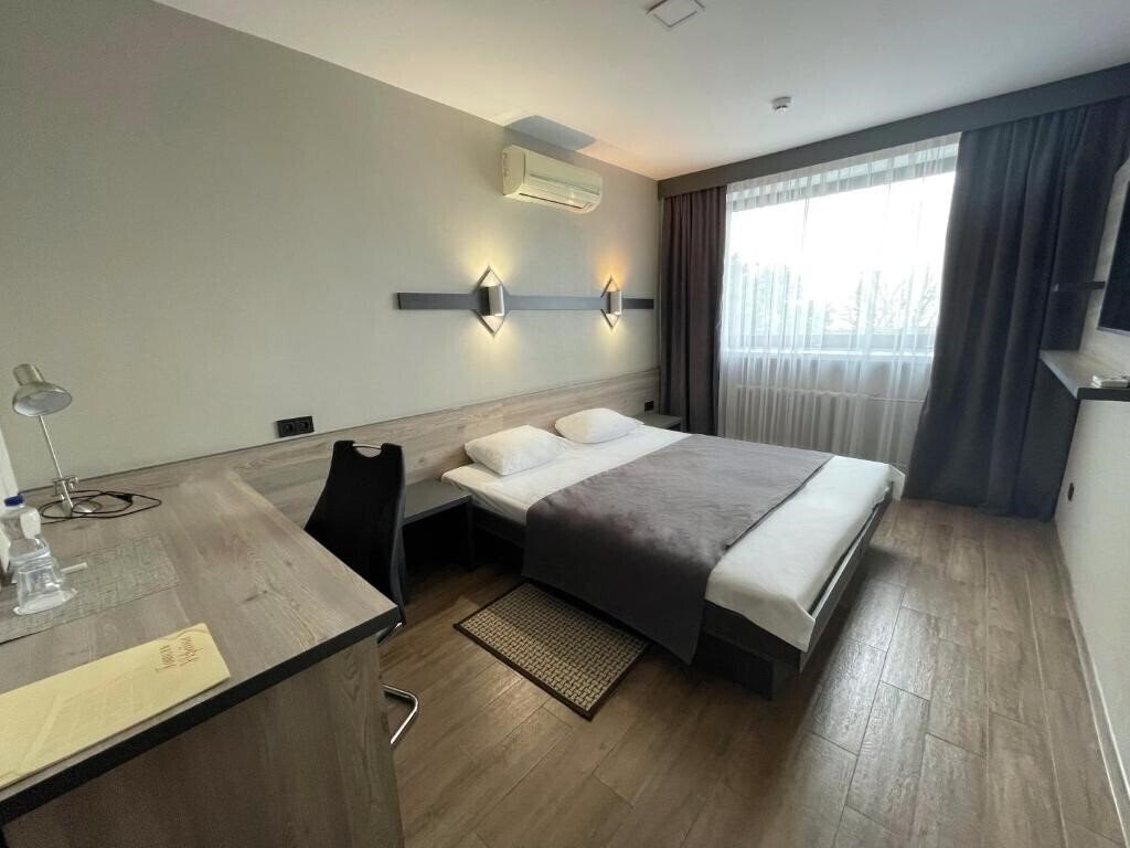 Апартаменти Ukraina 3*