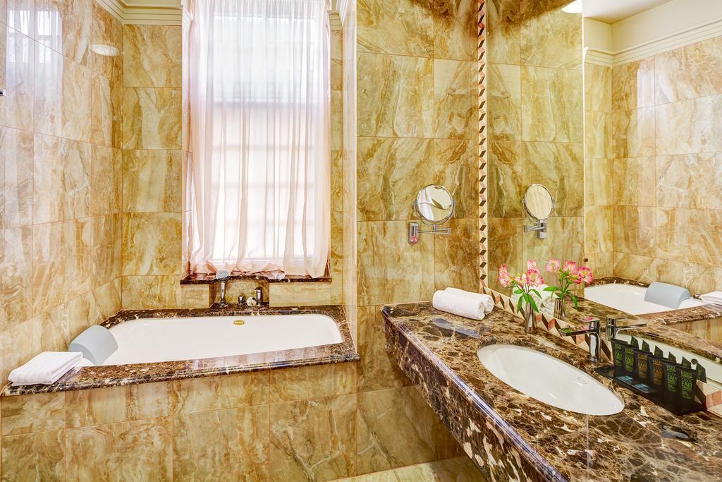 Територія Atlas Deluxe Hotel 4*