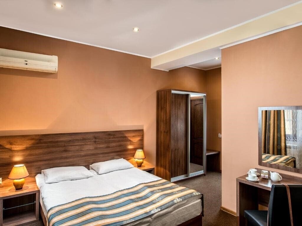 Апартаменти Джем 3*