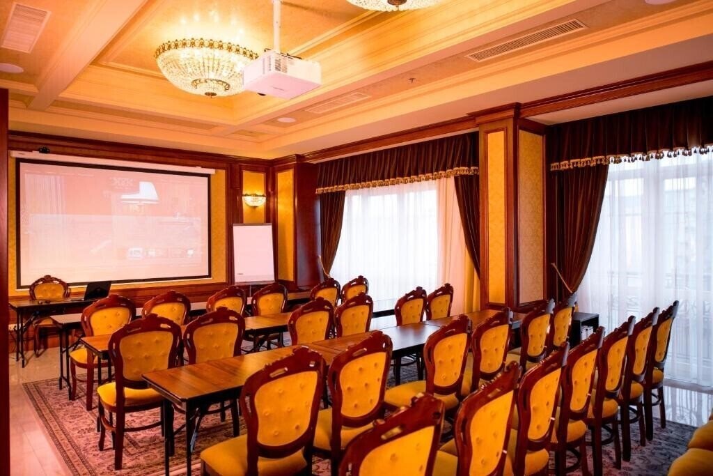 Территория Nobilis Hotel ***** 5*
