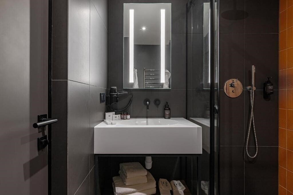 Панорама Lev Lifestyle Hotel 4*