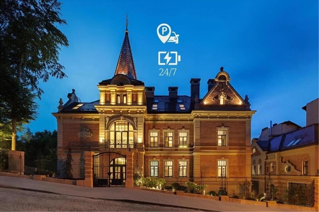 Отель Lubich Concept Hotel 3*