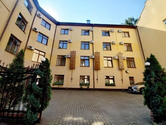 Готель Baza Smart Hotel 3*